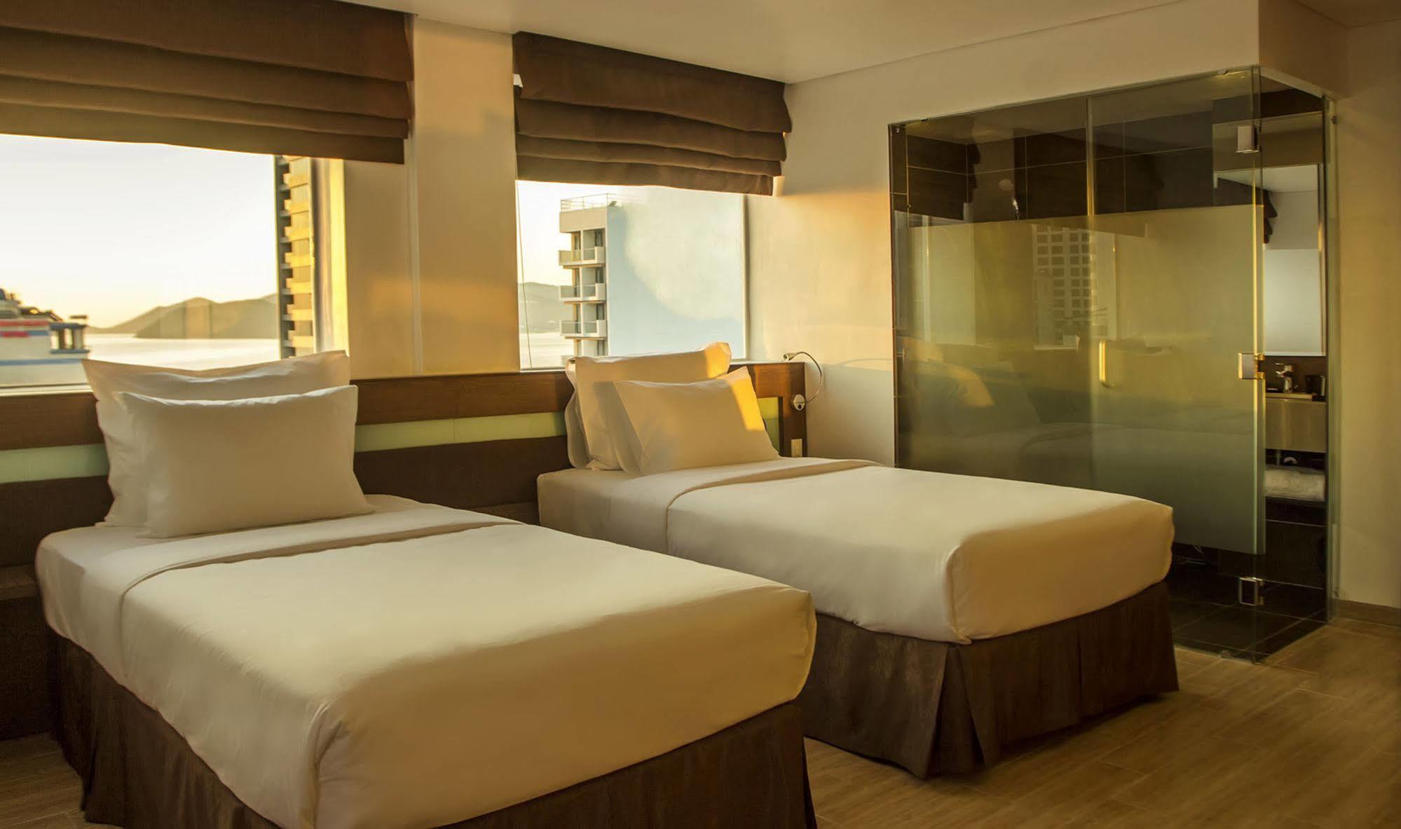 Aroma Nha Trang Boutique Hotel Exterior photo