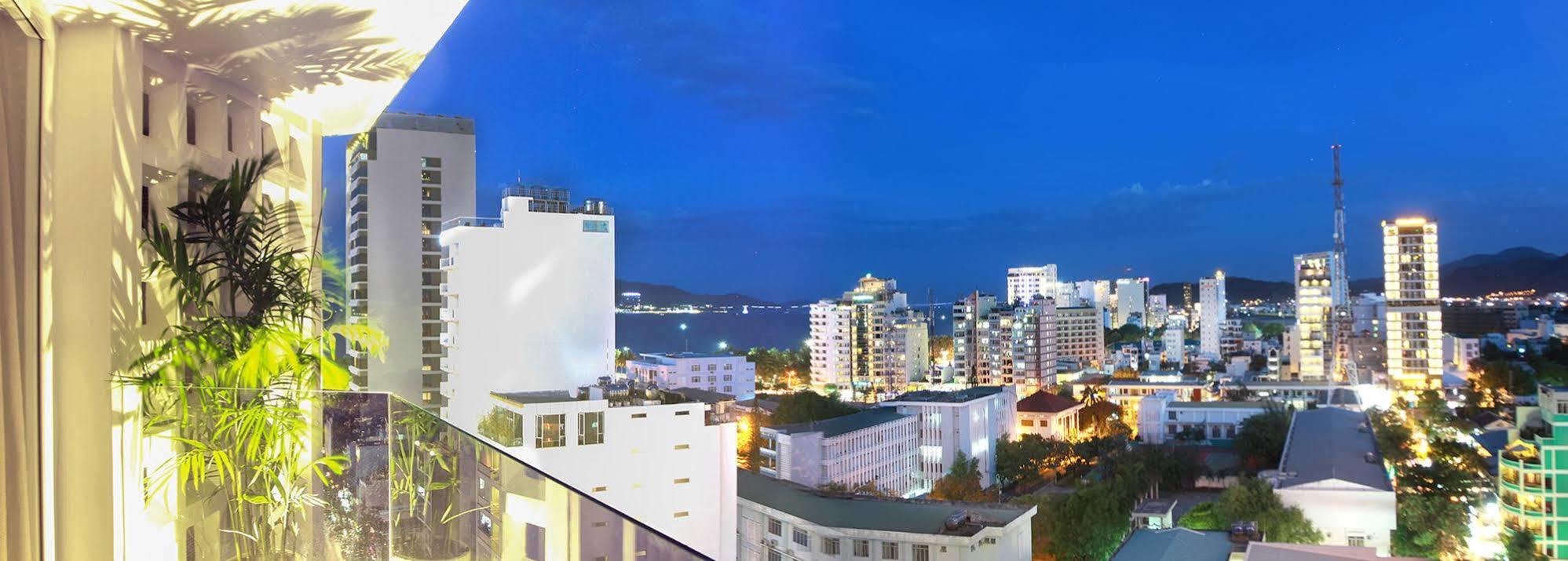 Aroma Nha Trang Boutique Hotel Exterior photo